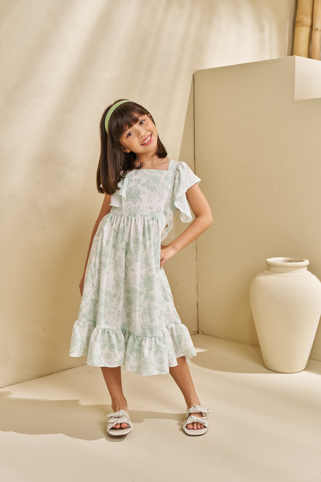 VESTIDO MIDI EM OLÍMPIA SANTORINI VESTIDO MIDI EM OLÍMPIA SANTORINI