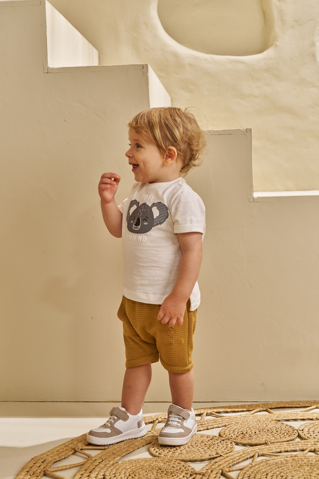 CONJUNTO T-SHIRT EM FLAMÊ E SHORT EM MALHA WAFFLE CONJUNTO T-SHIRT EM FLAMÊ E SHORT EM MALHA WAFFLE