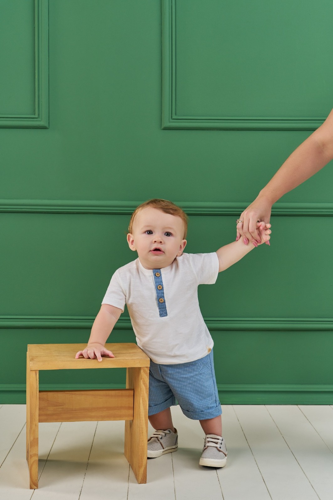 CONJUNTO T-SHIRT EM FLAMÊ E SHORT EM TECIDO ALFAIATARIA STRIPES CONJUNTO T-SHIRT EM FLAMÊ E SHORT EM TECIDO ALFAIATARIA STRIPES