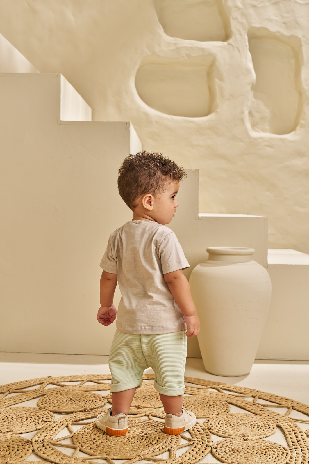 CONJUNTO T-SHIRT EM FLAMÊ E SHORT EM JACQUARD ONDULÊ CONJUNTO T-SHIRT EM FLAMÊ E SHORT EM JACQUARD ONDULÊ