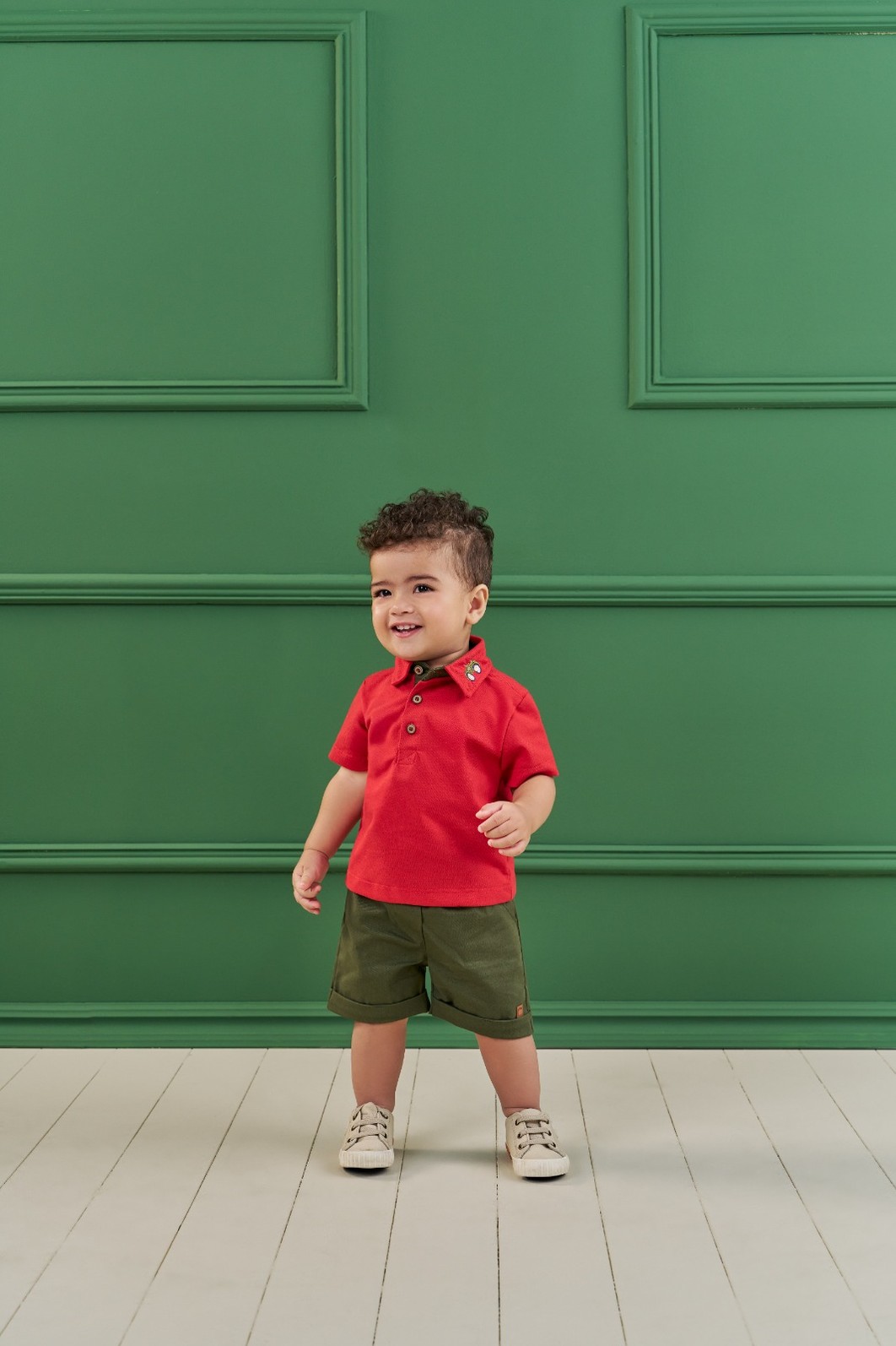 CONJUNTO POLO EM PIQUET E SHORT EM SARJA CONJUNTO POLO EM PIQUET E SHORT EM SARJA