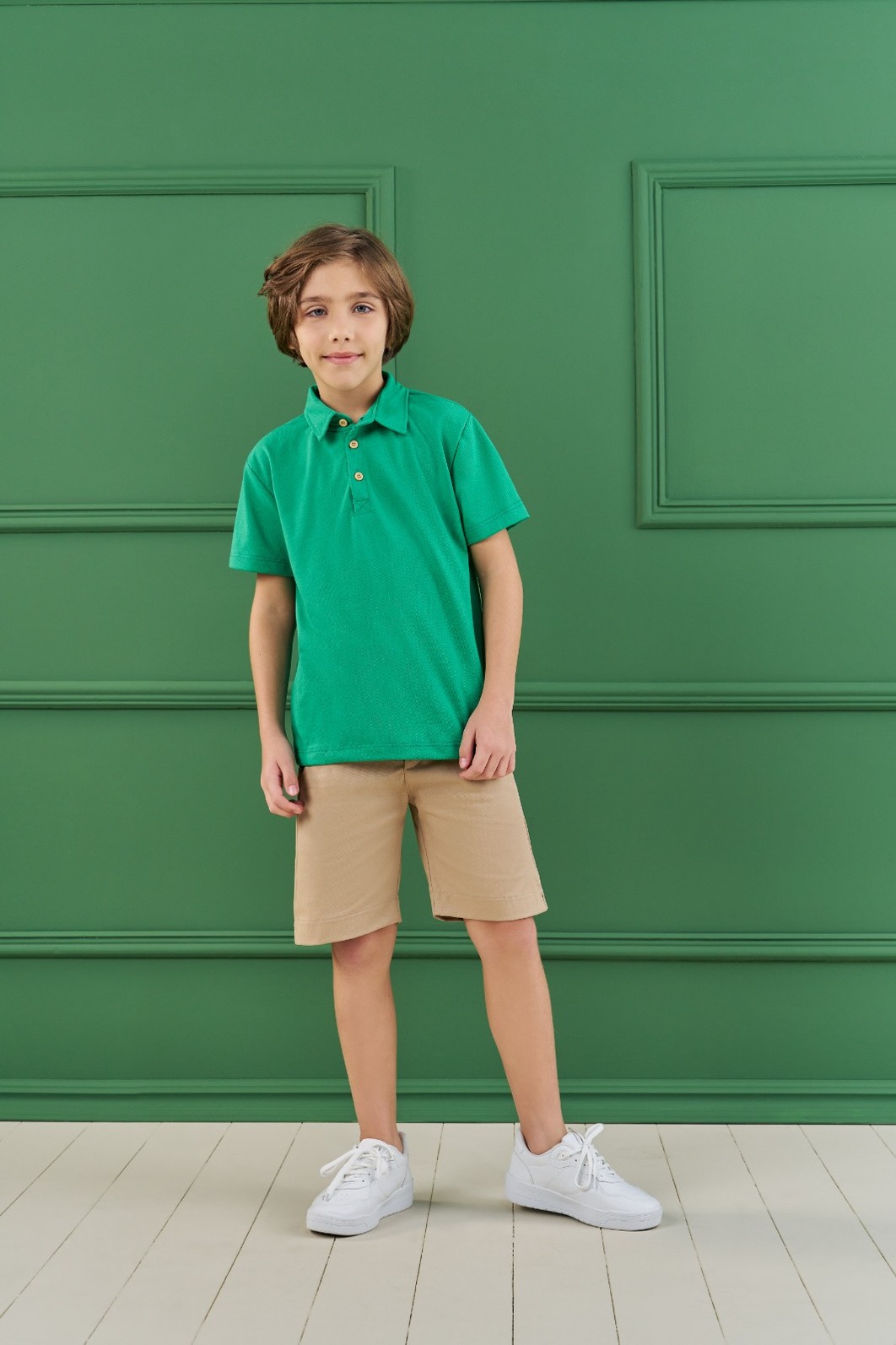 CONJUNTO POLO EM PIQUET E SHORT EM SARJA