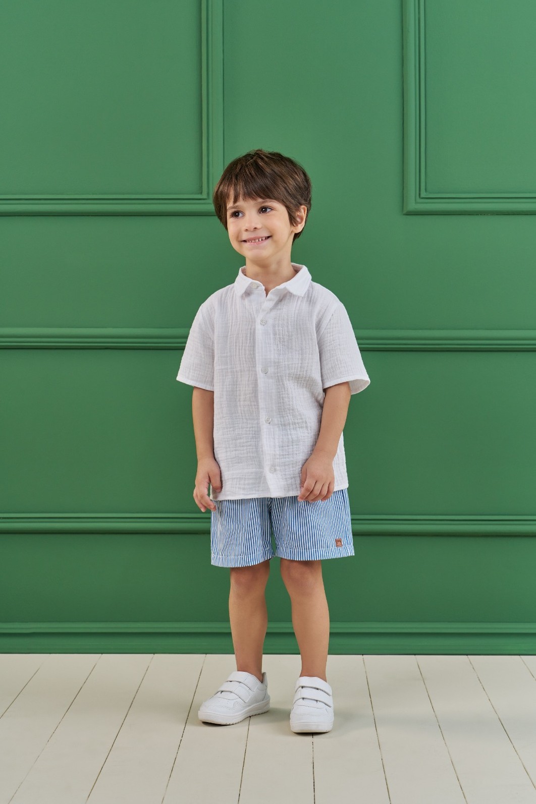 CONJUNTO CAMISA EM TECIDO GAZE HEAVY E SHORT EM TECIDO BAMBOO LISTRADO CONJUNTO CAMISA EM TECIDO GAZE HEAVY E SHORT EM TECIDO BAMBOO LISTRADO