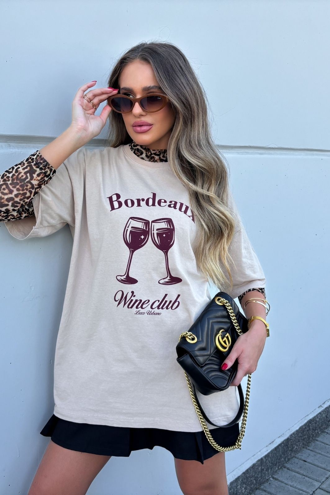 T-shirt Oversized Wine Club Luxo Urbano