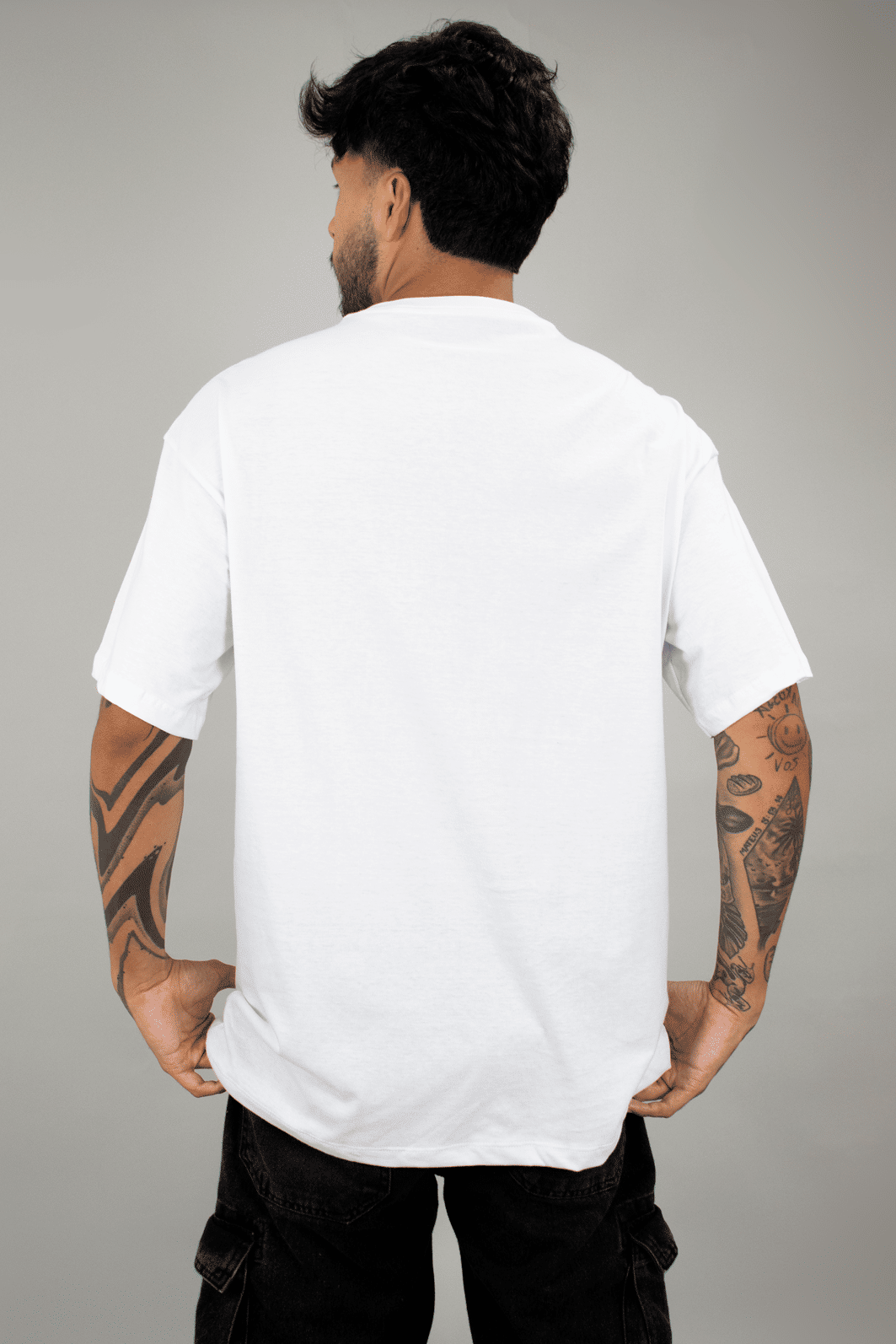 T-shirt Oversized Masculina Branca Luxo Urbano T-shirt Oversized Masculina Branca Luxo Urbano