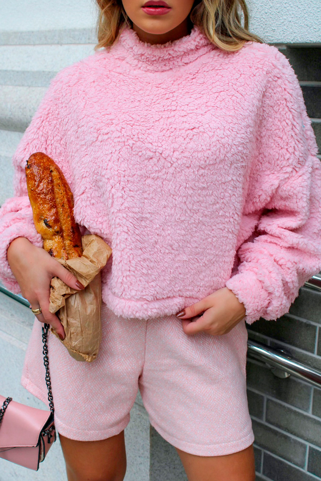 Shorts Tweed Tati Rosa Luxo Urbano