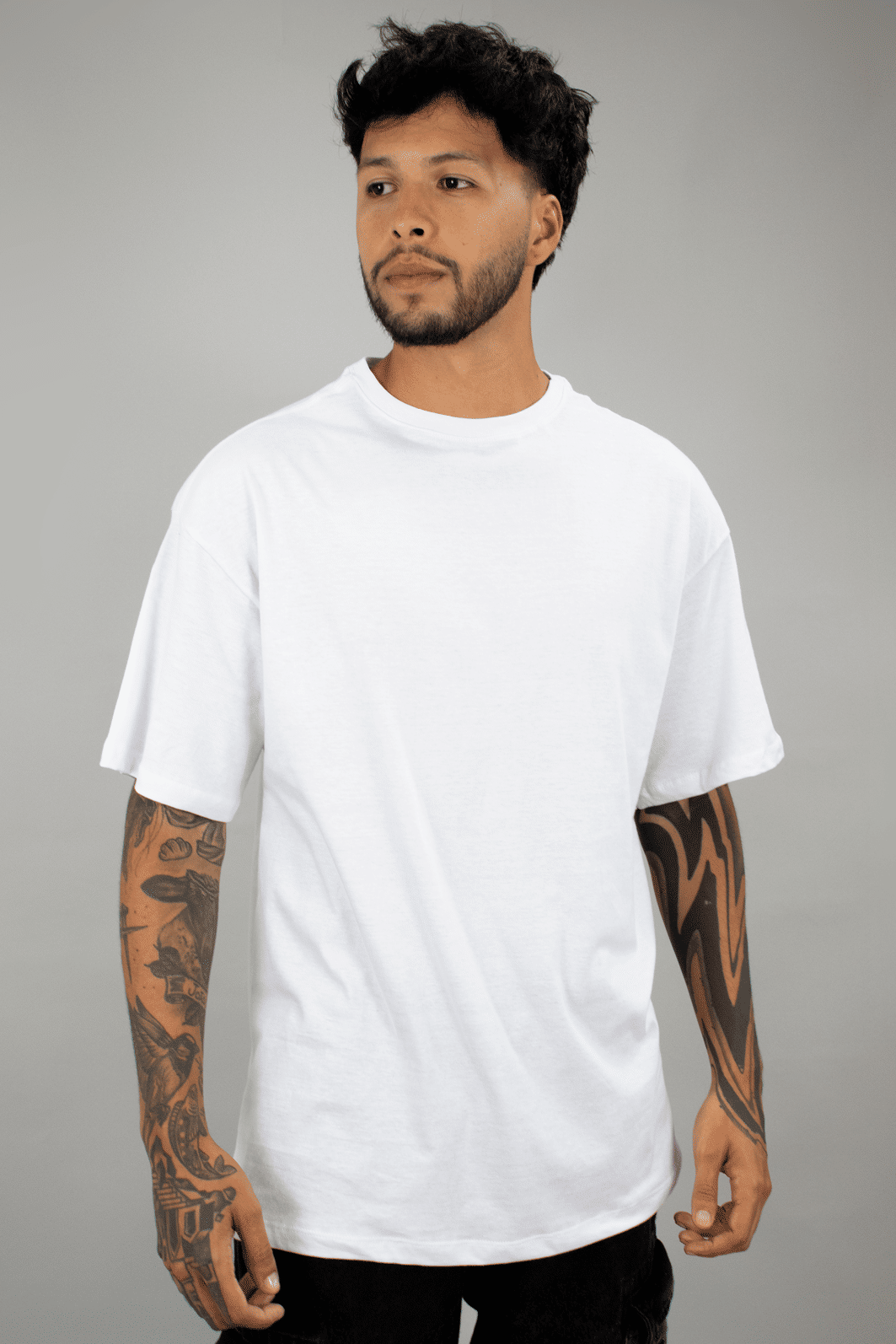 T-shirt Oversized Masculina Branca Luxo Urbano T-shirt Oversized Masculina Branca Luxo Urbano