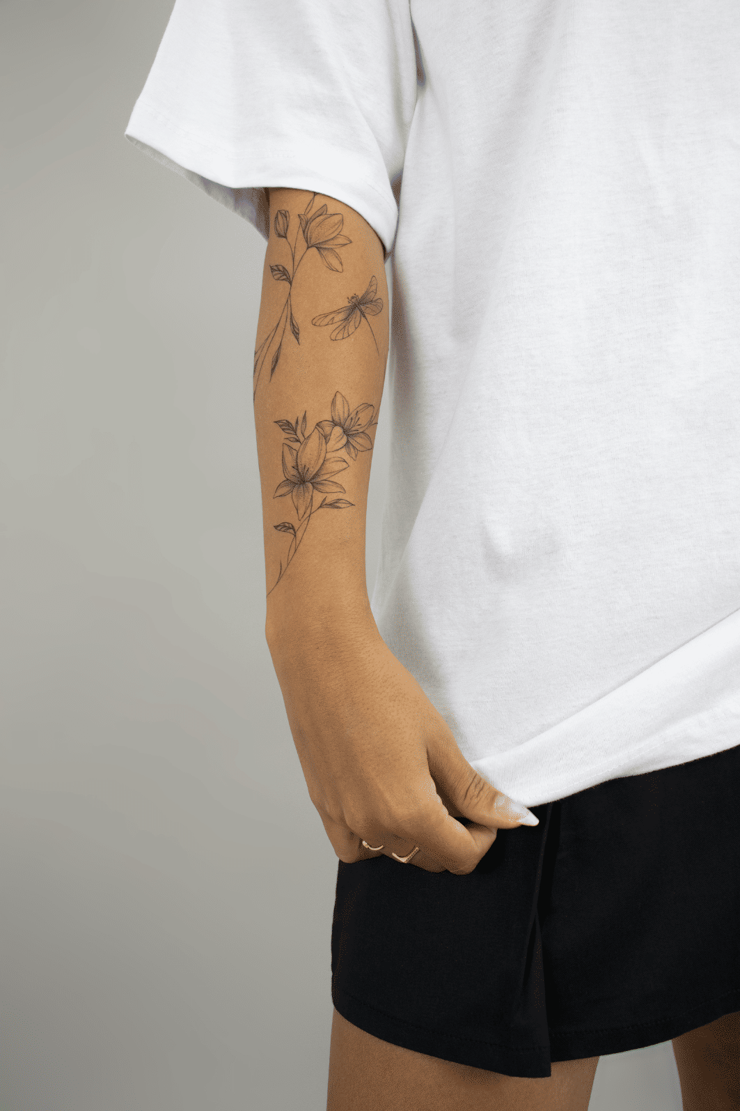 T-shirt Oversized Lisa Branca Luxo Urbano T-shirt Oversized Lisa Branca Luxo Urbano