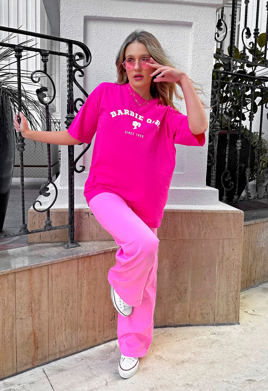 T-shirt Feminina Oversized Barbie Luxo Urbano