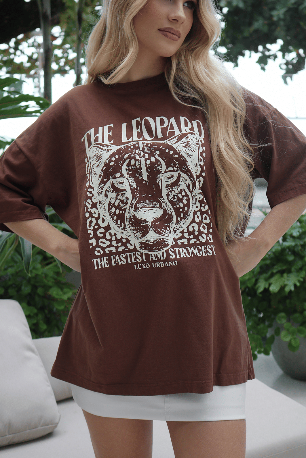 T-shirt Oversized Leopardo Marrom  Luxo Urbano