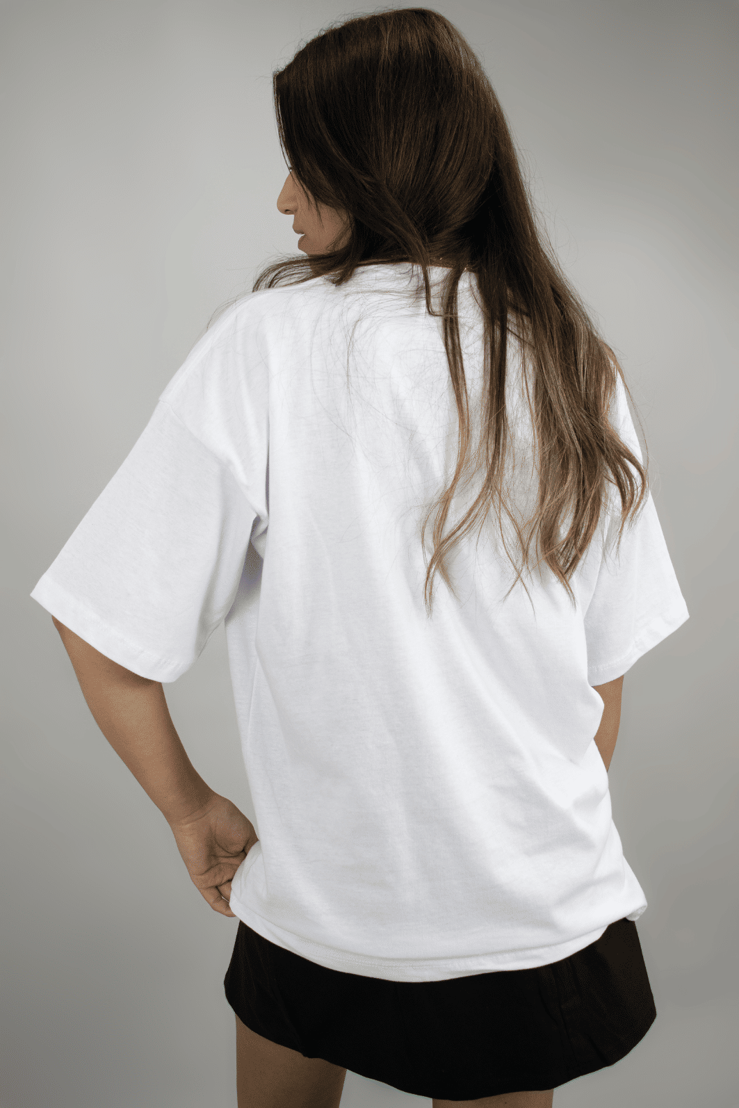 T-shirt Oversized Lisa Branca Luxo Urbano T-shirt Oversized Lisa Branca Luxo Urbano