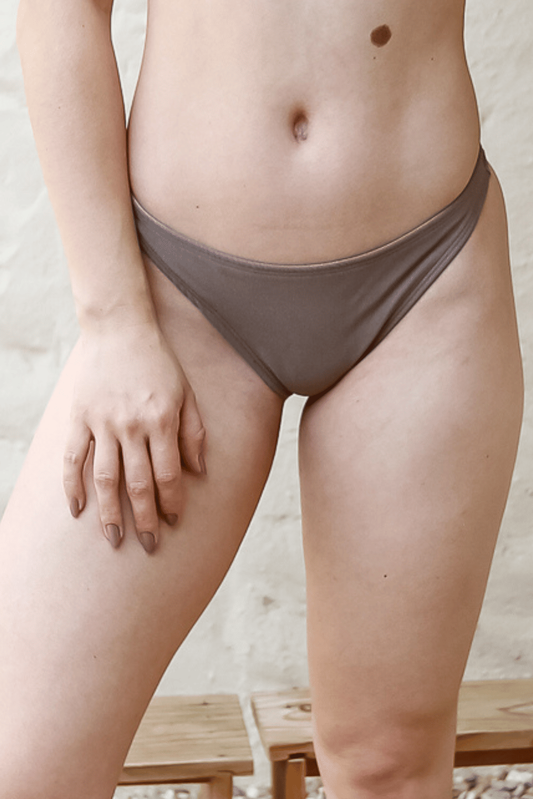 Calcinha Fio Normal Castanho Lyon Calcinha Fio Normal Castanho Lyon