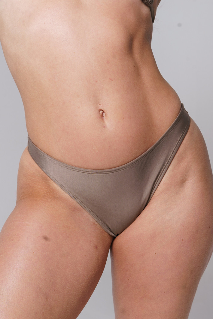 Calcinha Fio Normal Castanho