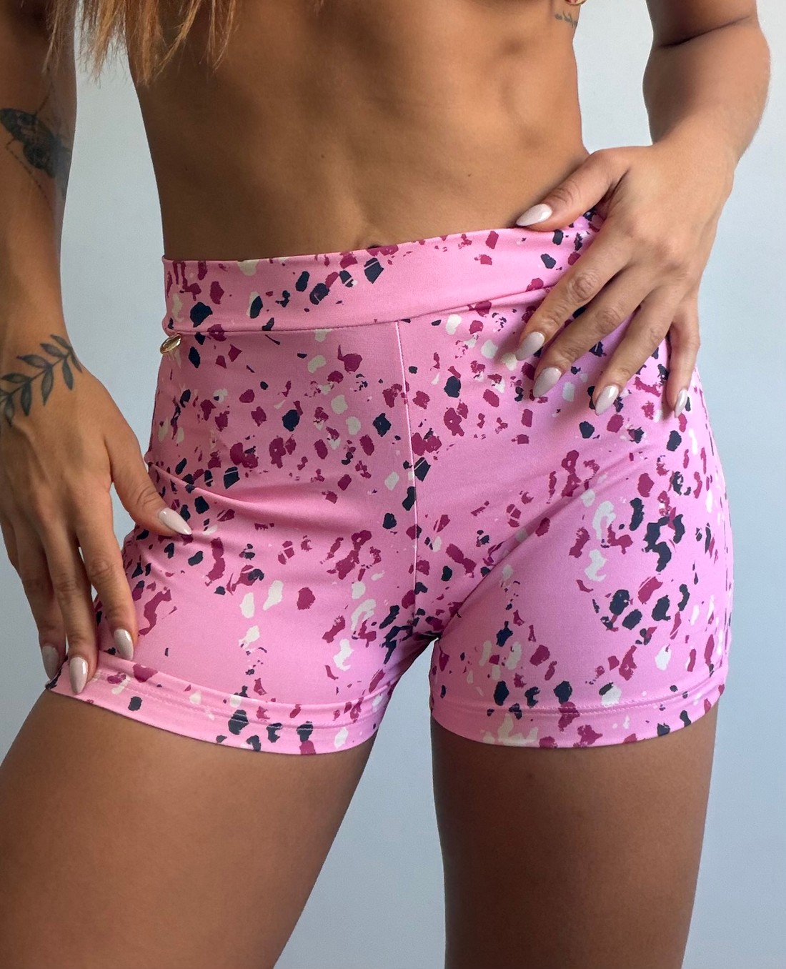 short Kini Guepardo Rosa