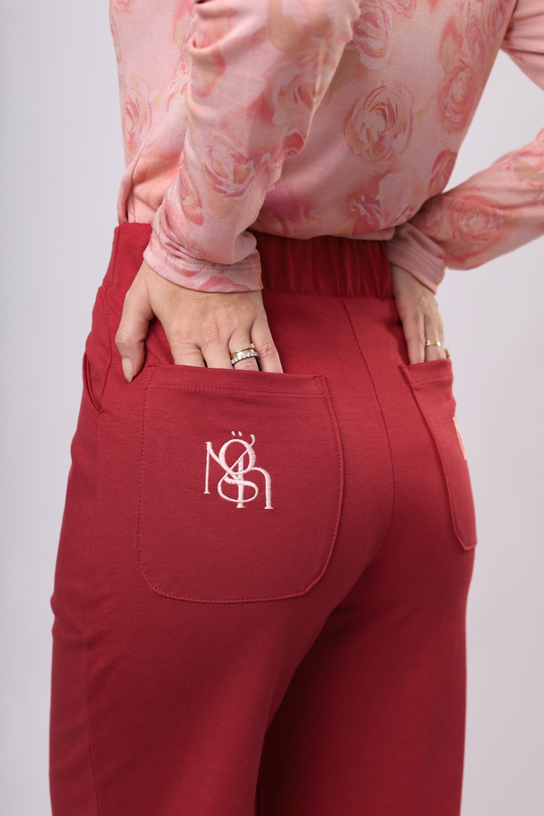 CALÇA SIGNATURE - BOLSO BORDADO - Vermelho Beso