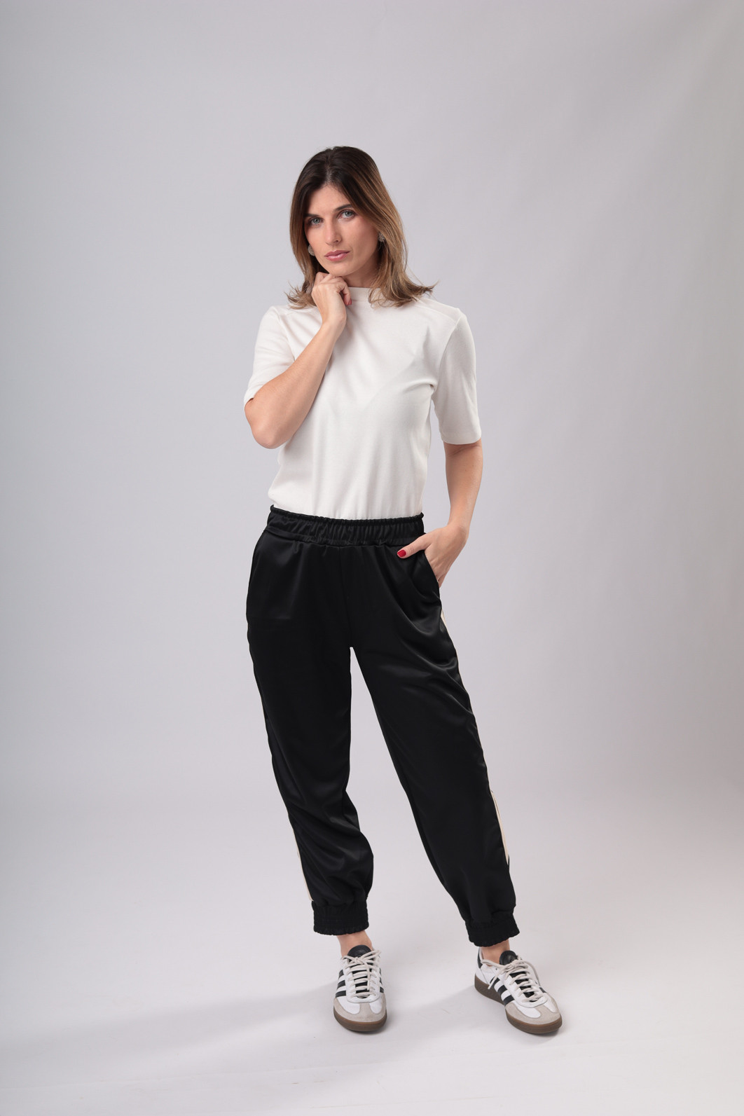 BLUSA MANGA CURTA CANELADA SARAH - Off White BLUSA MANGA CURTA CANELADA SARAH - Off White