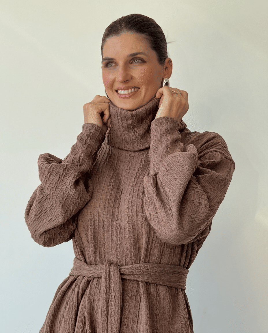 CONJUNTO GOLA ALTA TRAMA NUDE CONJUNTO GOLA ALTA TRAMA NUDE