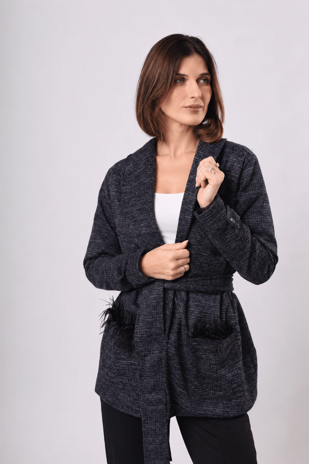 KIMONO TRANSPASSADO PANACHE PLUMAS - AZUL ESCÓCIA KIMONO TRANSPASSADO PANACHE PLUMAS - AZUL ESCÓCIA