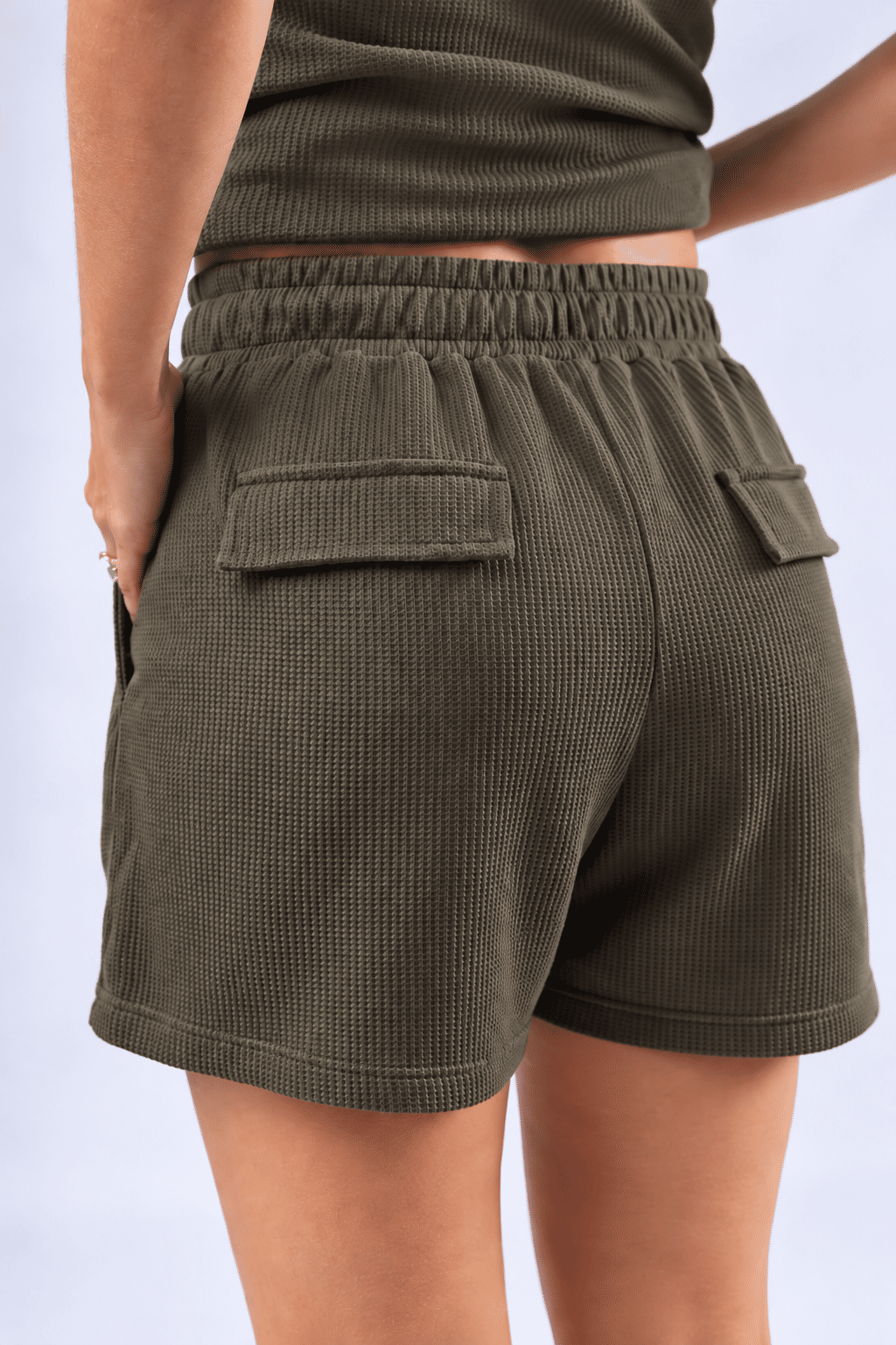 SHORTS COM ELÁSTICO SIROCCO - OLIVA NOIR