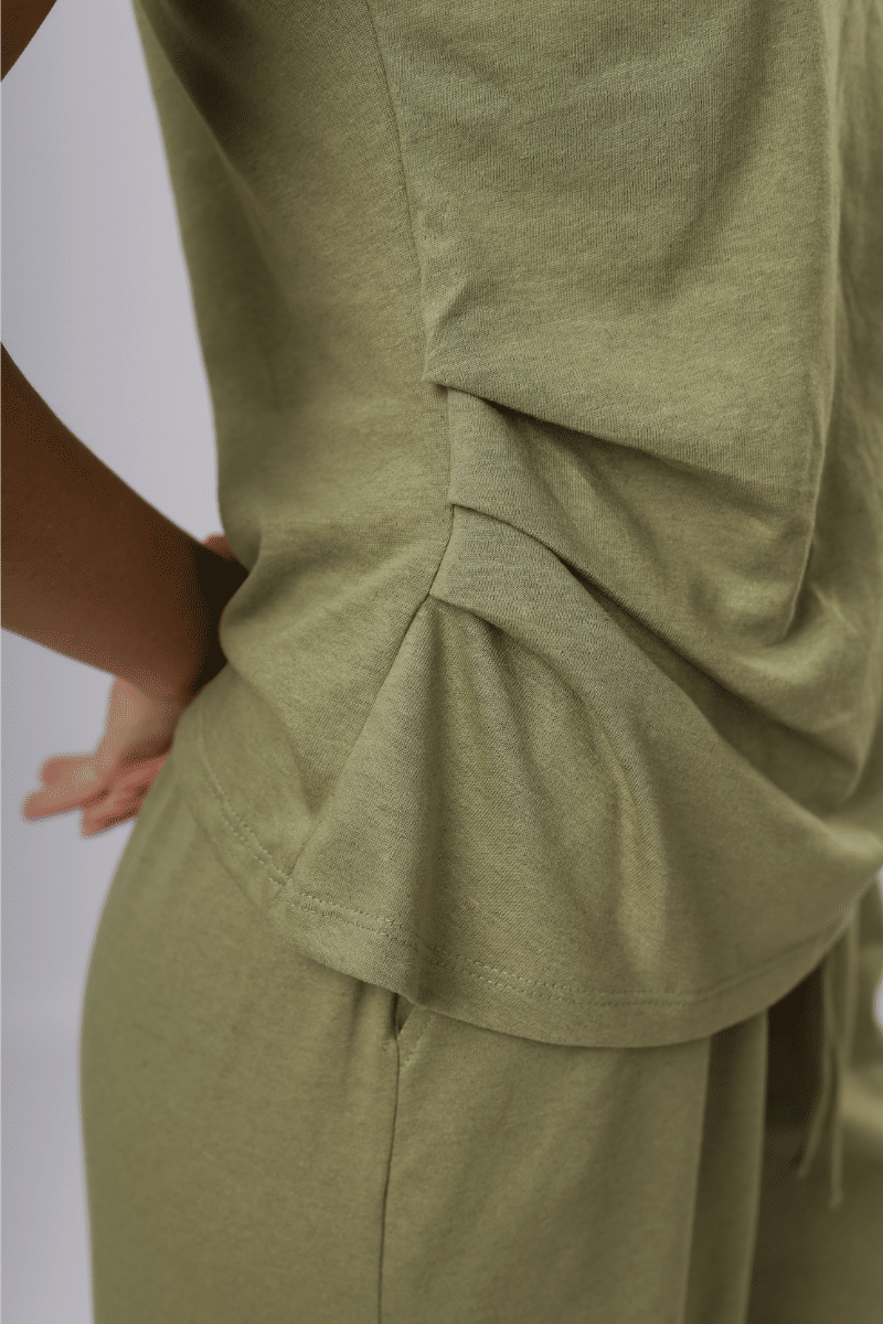 CONJUNTO EM MESCLA DE LINHO - MATCHA CONJUNTO EM MESCLA DE LINHO - MATCHA