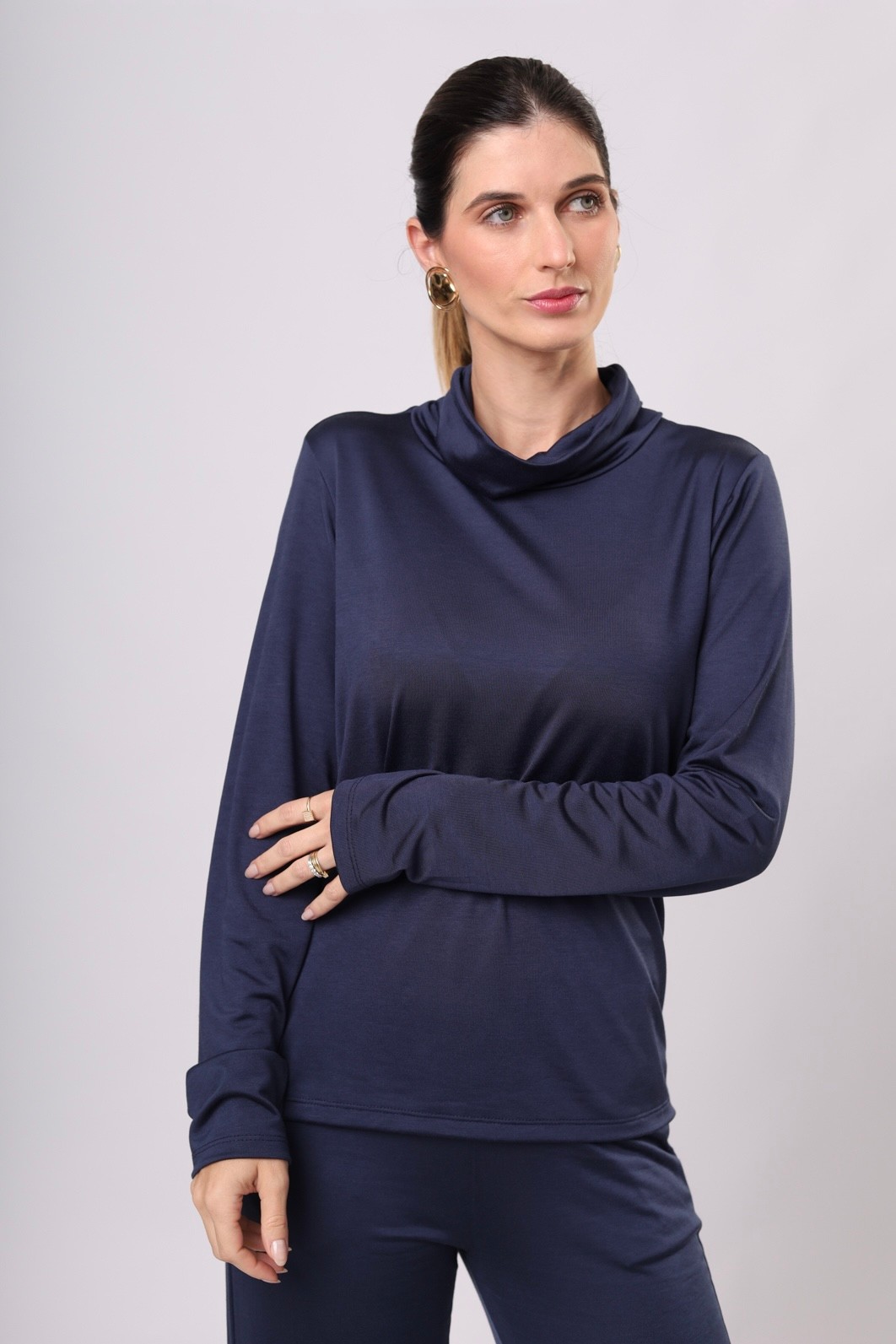 BLUSA GOLA CASA VELATO - MARINHO BLUSA GOLA CASA VELATO - MARINHO