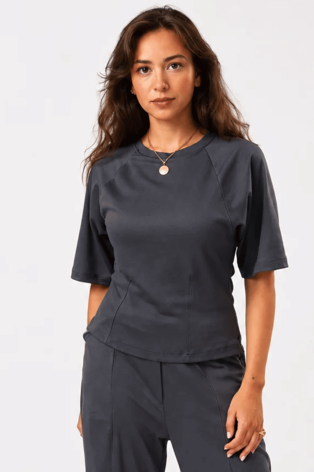 BLUSA MANGA CURTA ALGODÃO PIMA - CHUMBO BLUSA MANGA CURTA ALGODÃO PIMA - CHUMBO