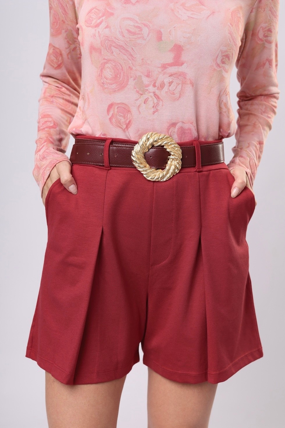 SHORTS ENTRELINEAS VERMELHO BESO SHORTS ENTRELINEAS VERMELHO BESO