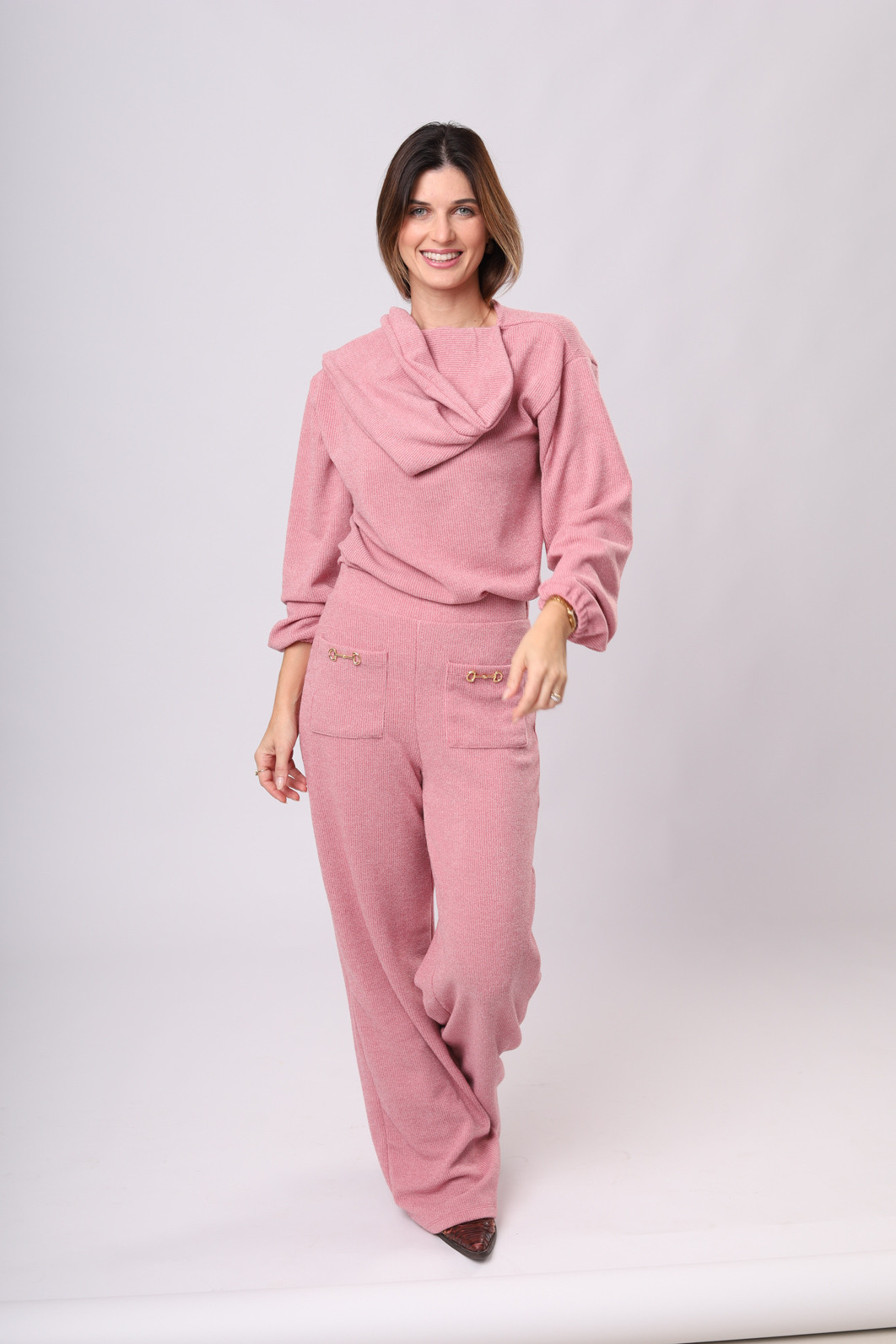 CONJUNTO MONTANA - Poênia Rosé CONJUNTO MONTANA - Poênia Rosé