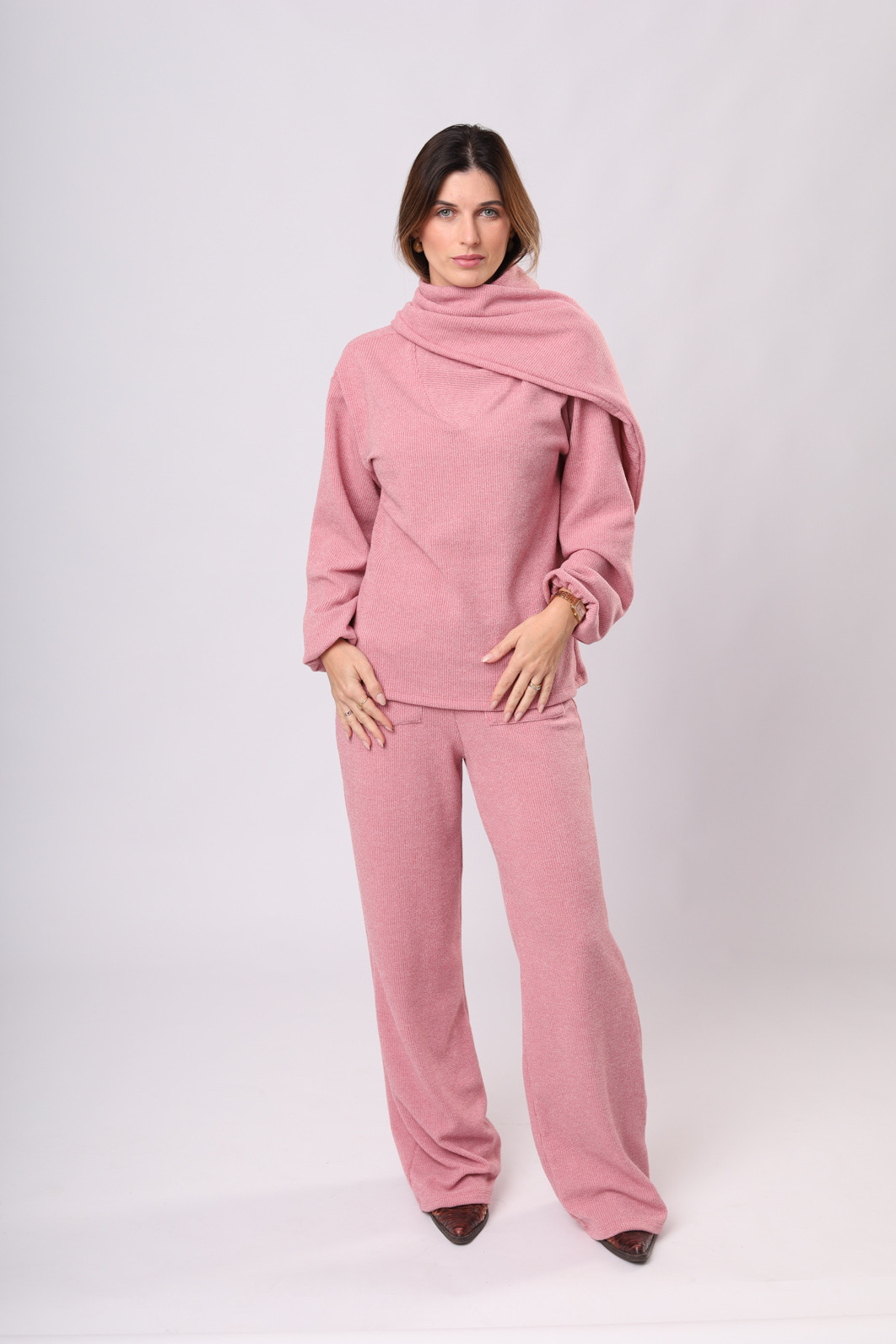 CONJUNTO MONTANA - Poênia Rosé CONJUNTO MONTANA - Poênia Rosé