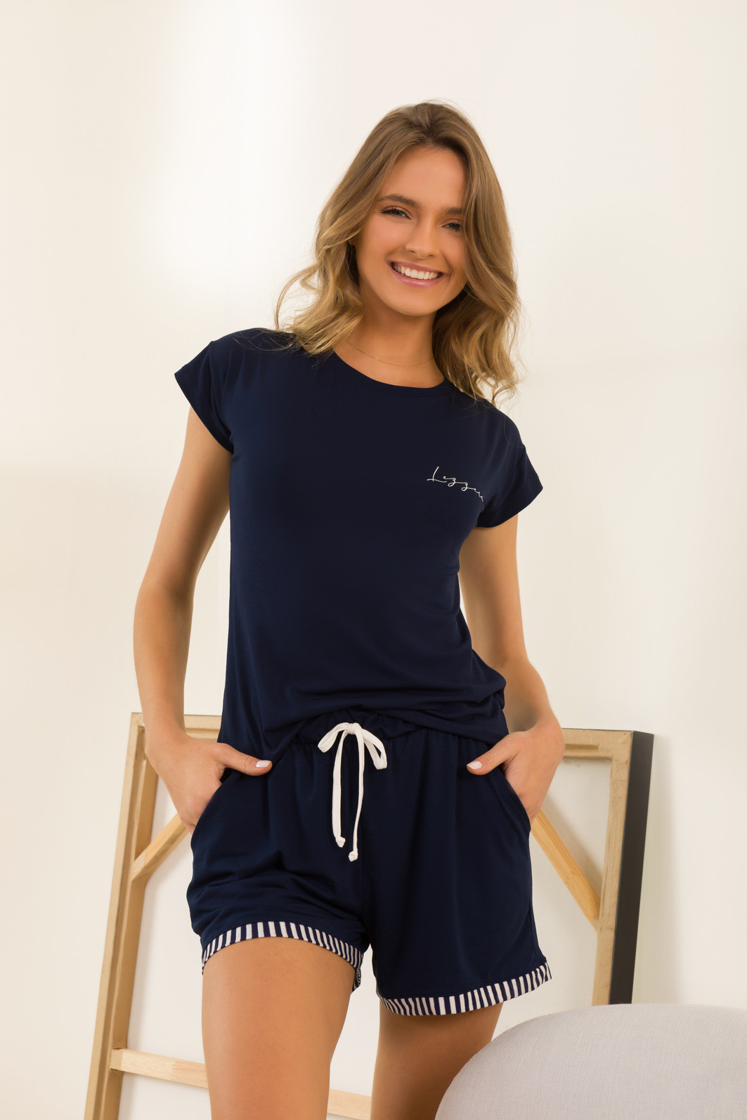 PIJAMA FEMININO MANGA CURTA SHORTS JOGGER AZUL MARINHO BLACK PIJAMA FEMININO MANGA CURTA SHORTS JOGGER AZUL MARINHO BLACK