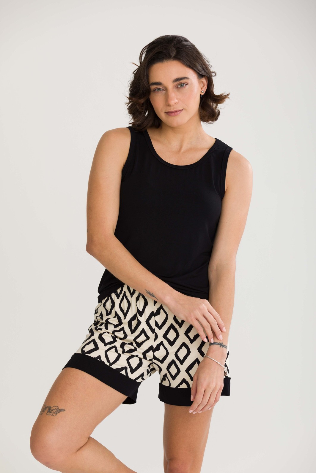 PIJAMA FEMININO REGATA COM SHORTS LOSANGOS