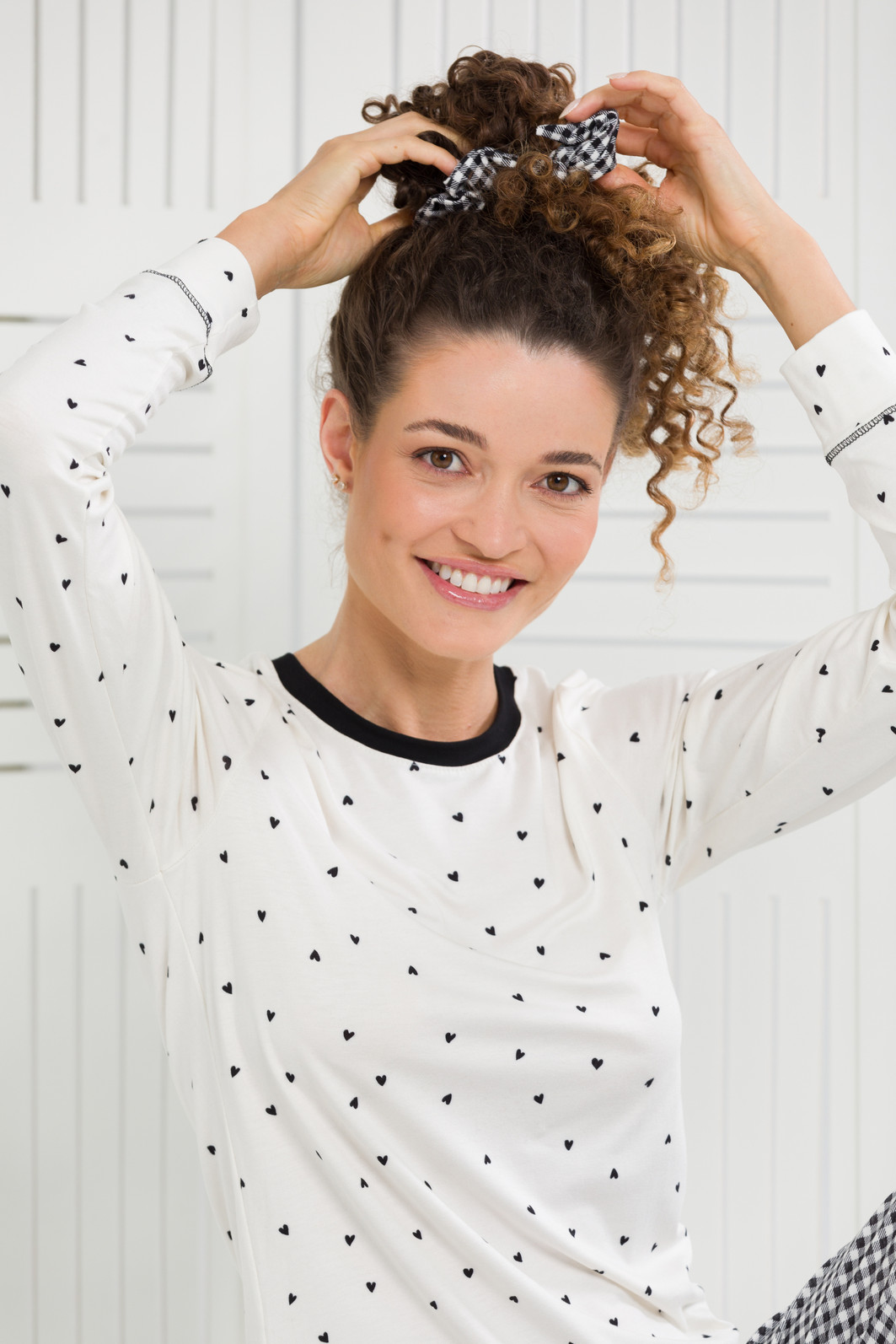 PIJAMA MANGA LONGA COMPOSÊ CORAÇÕES E XADREZ PIJAMA MANGA LONGA COMPOSÊ CORAÇÕES E XADREZ