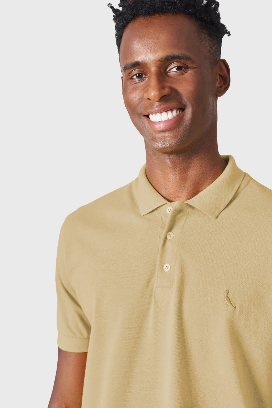 Camisa Polo Reserva Piquet Classica Gengibre Bege TheVest - Loja