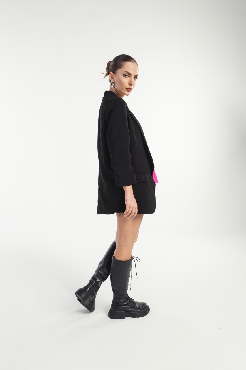 Blazer Alfaiataria Forrado Lilian Manga 7/8 Preto Blazer Alfaiataria Forrado Lilian Manga 7/8 Preto