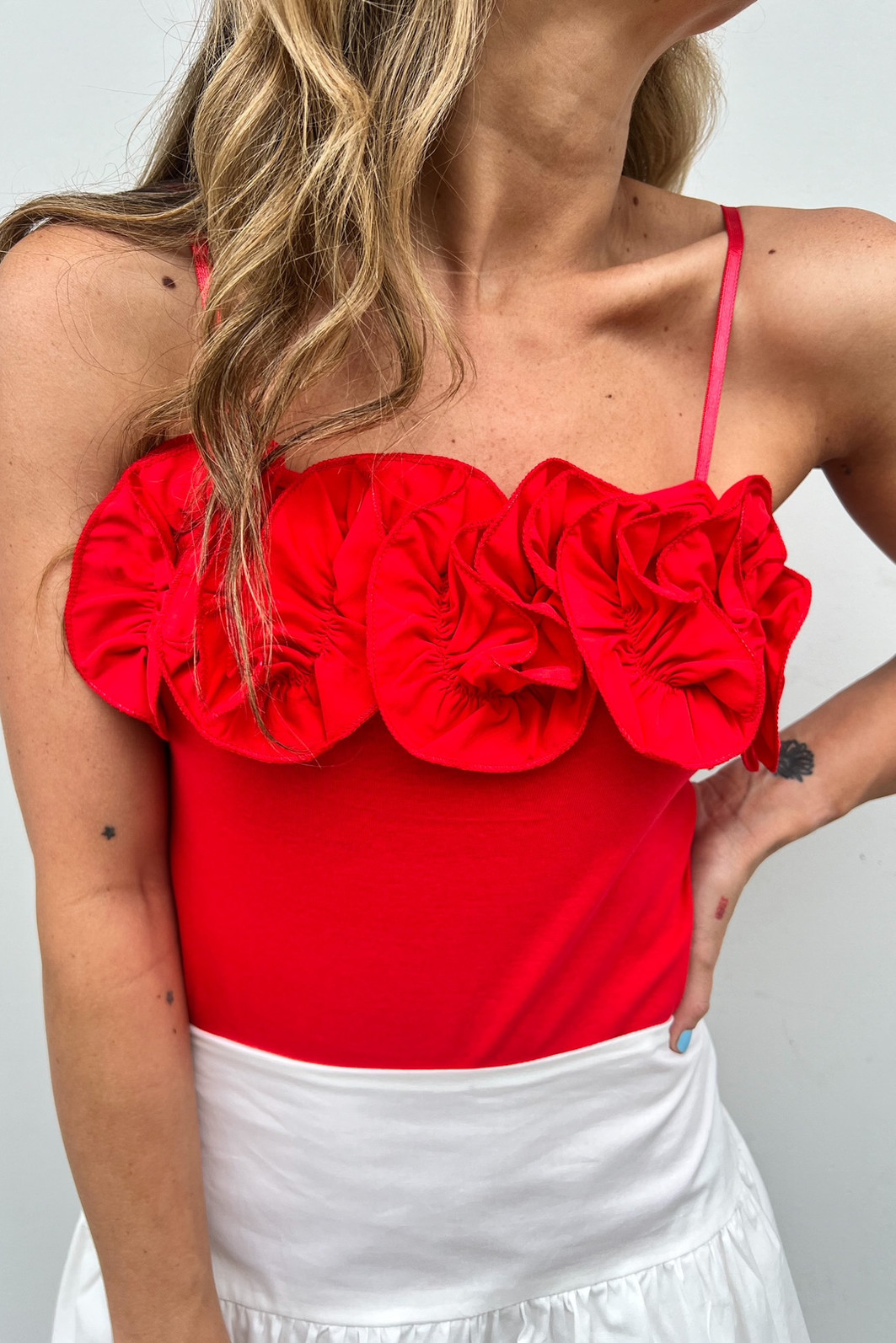 Body Feminino de Flor Rubro Jardim - Mini Moni