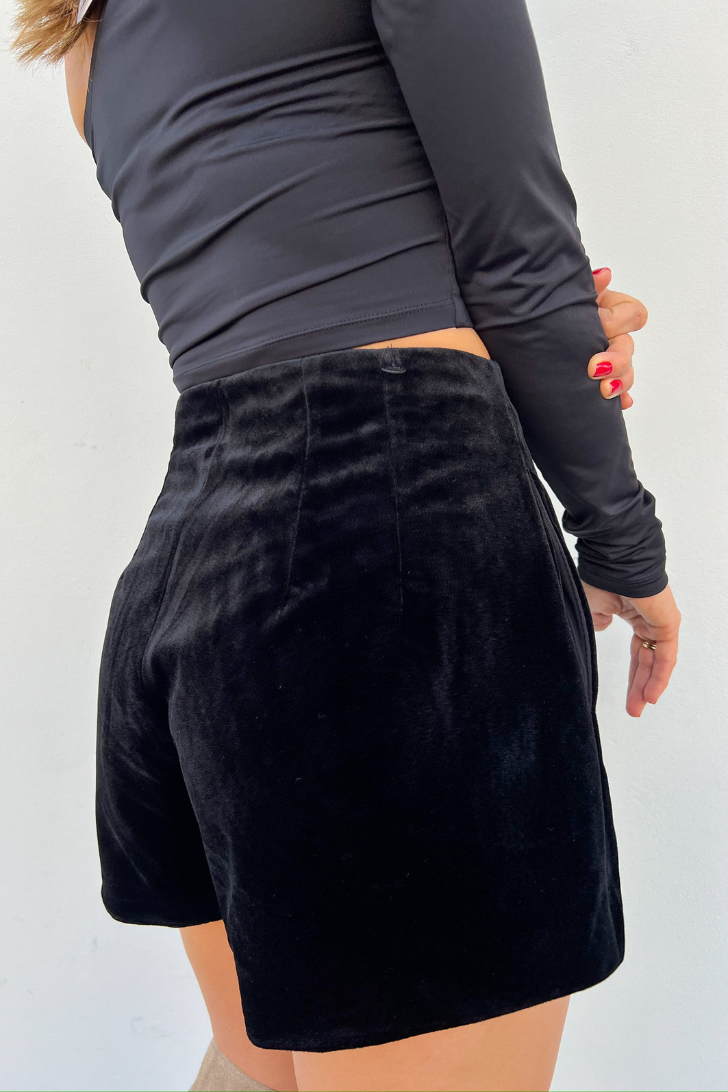 Shorts de Veludo Domênica Preto – Mini Moni