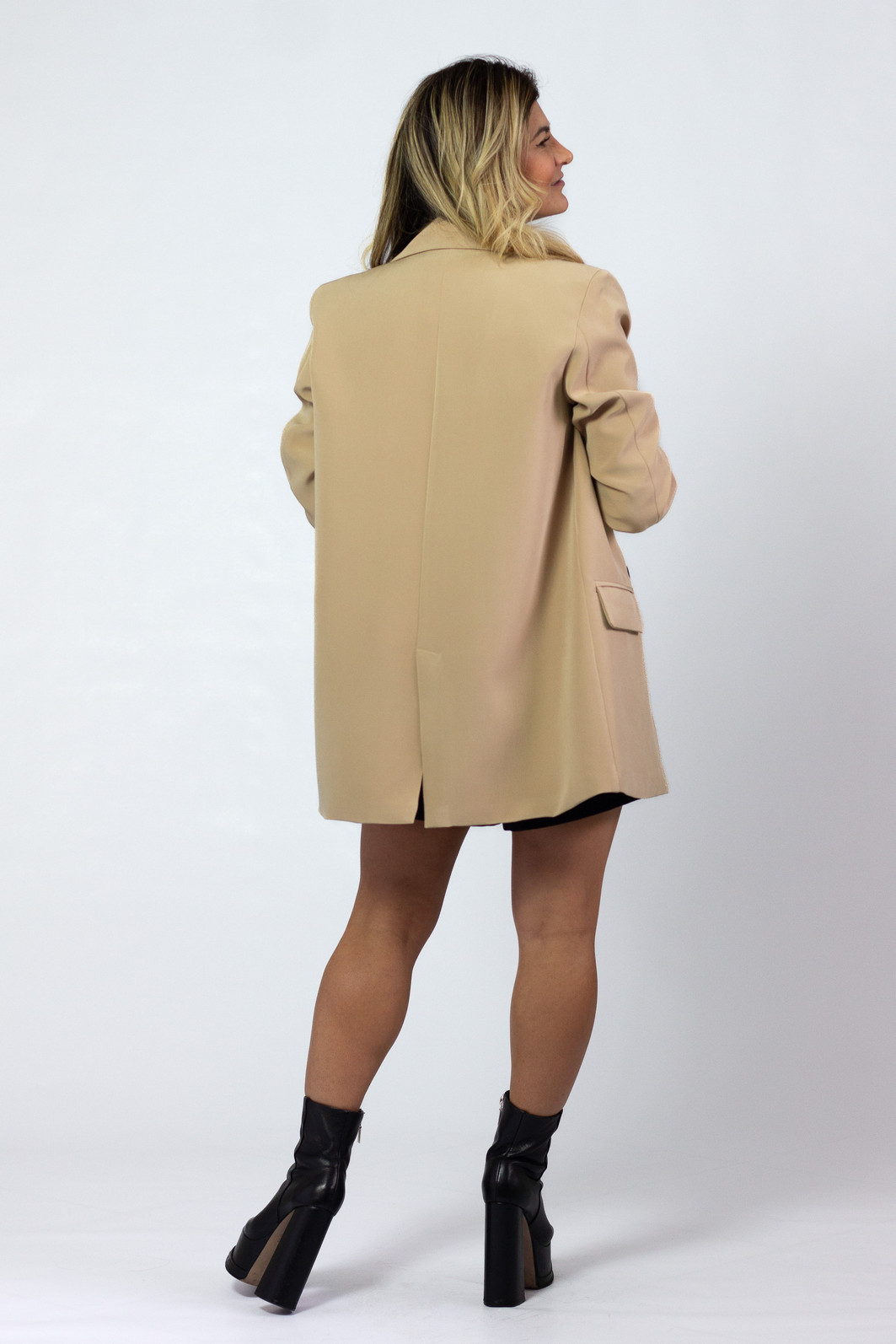 Blazer de Alfaiataria Nozes Luana - Mini Moni Blazer de Alfaiataria Nozes Luana - Mini Moni