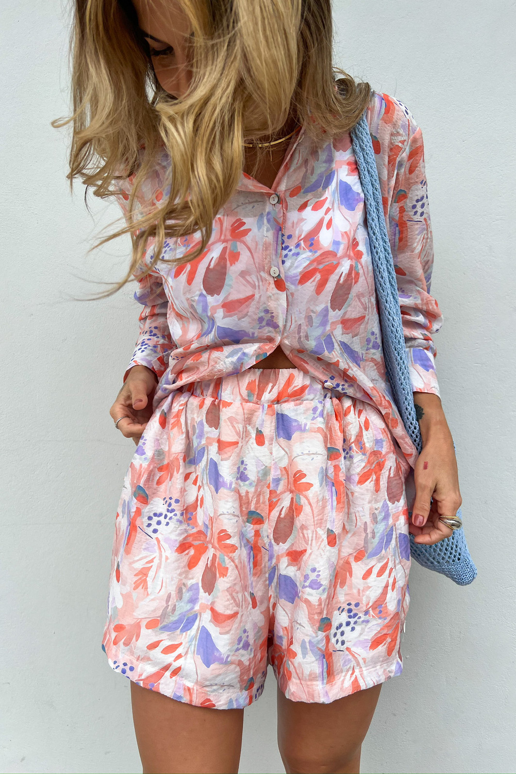 Conjunto de Viscose Coral Van Gogh - Mini Moni Conjunto de Viscose Coral Van Gogh - Mini Moni