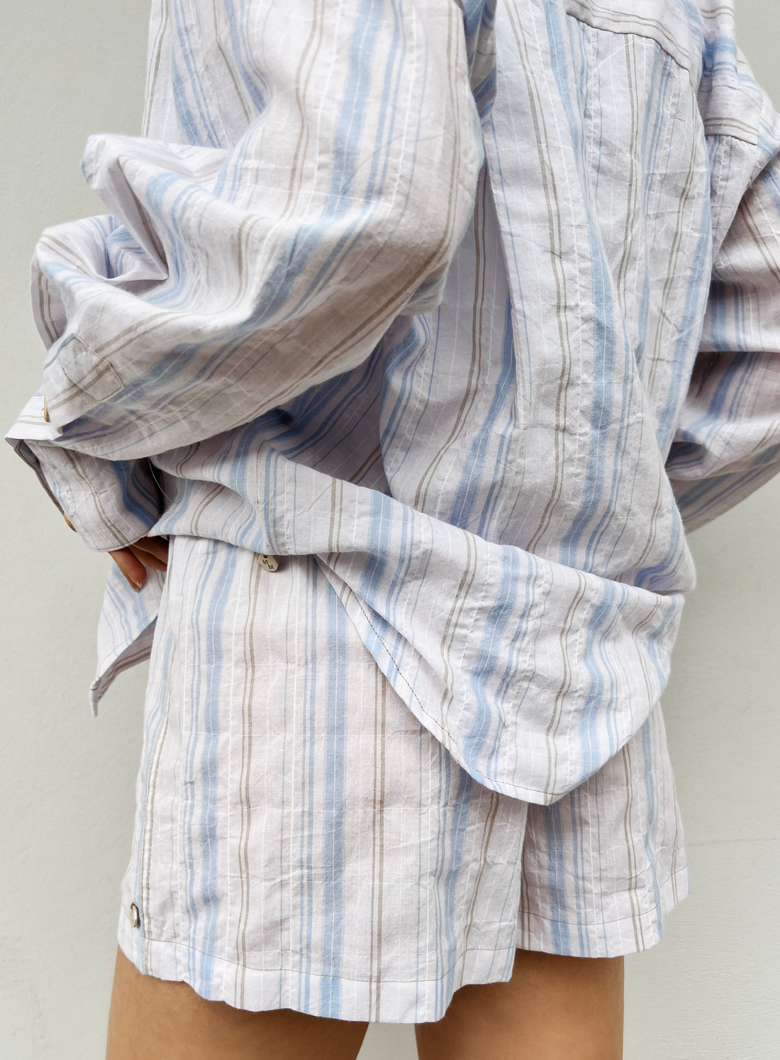 Shorts Feminino Curto De Listras Tami - Mini Moni