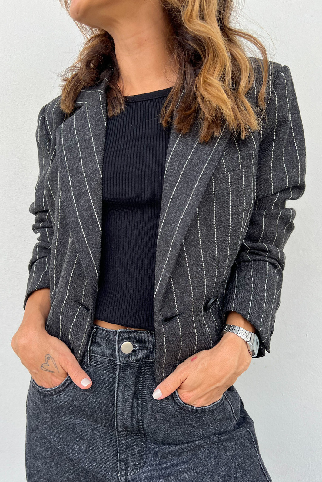 Blazer de Alfaiataria Preto Risca de Giz - Mini Moni Blazer de Alfaiataria Preto Risca de Giz - Mini Moni