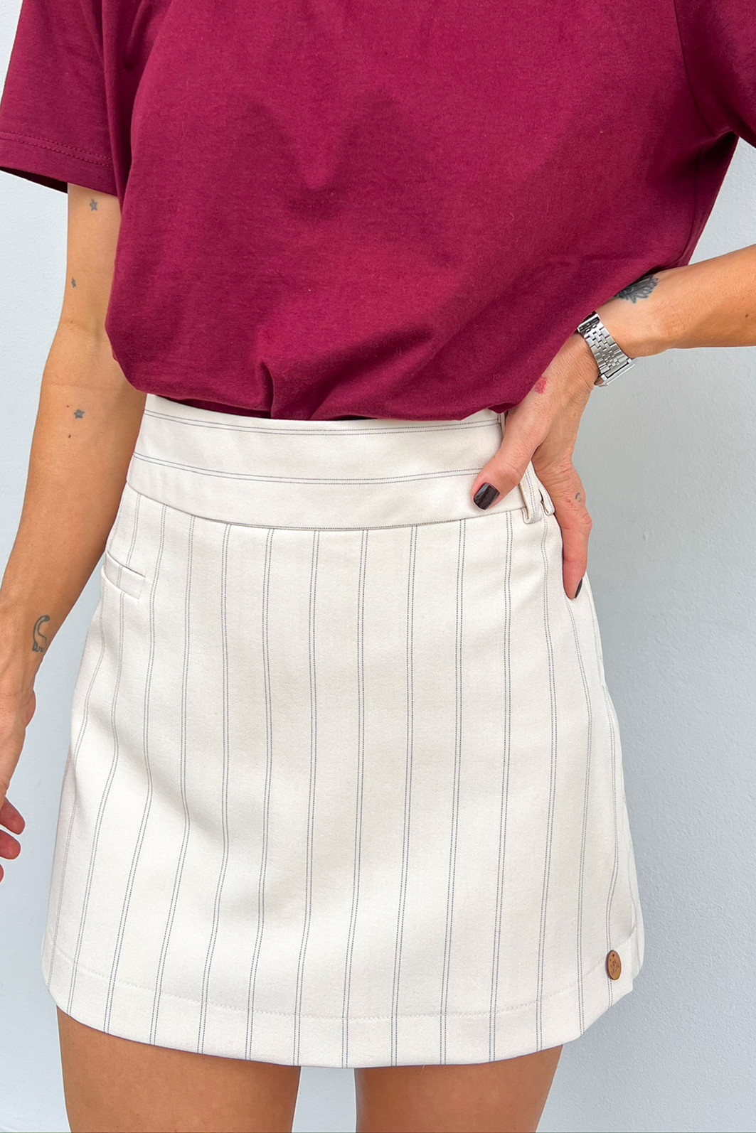 Shorts Saia de Alfaiataria Maja Areia - Mini Moni Shorts Saia de Alfaiataria Maja Areia - Mini Moni