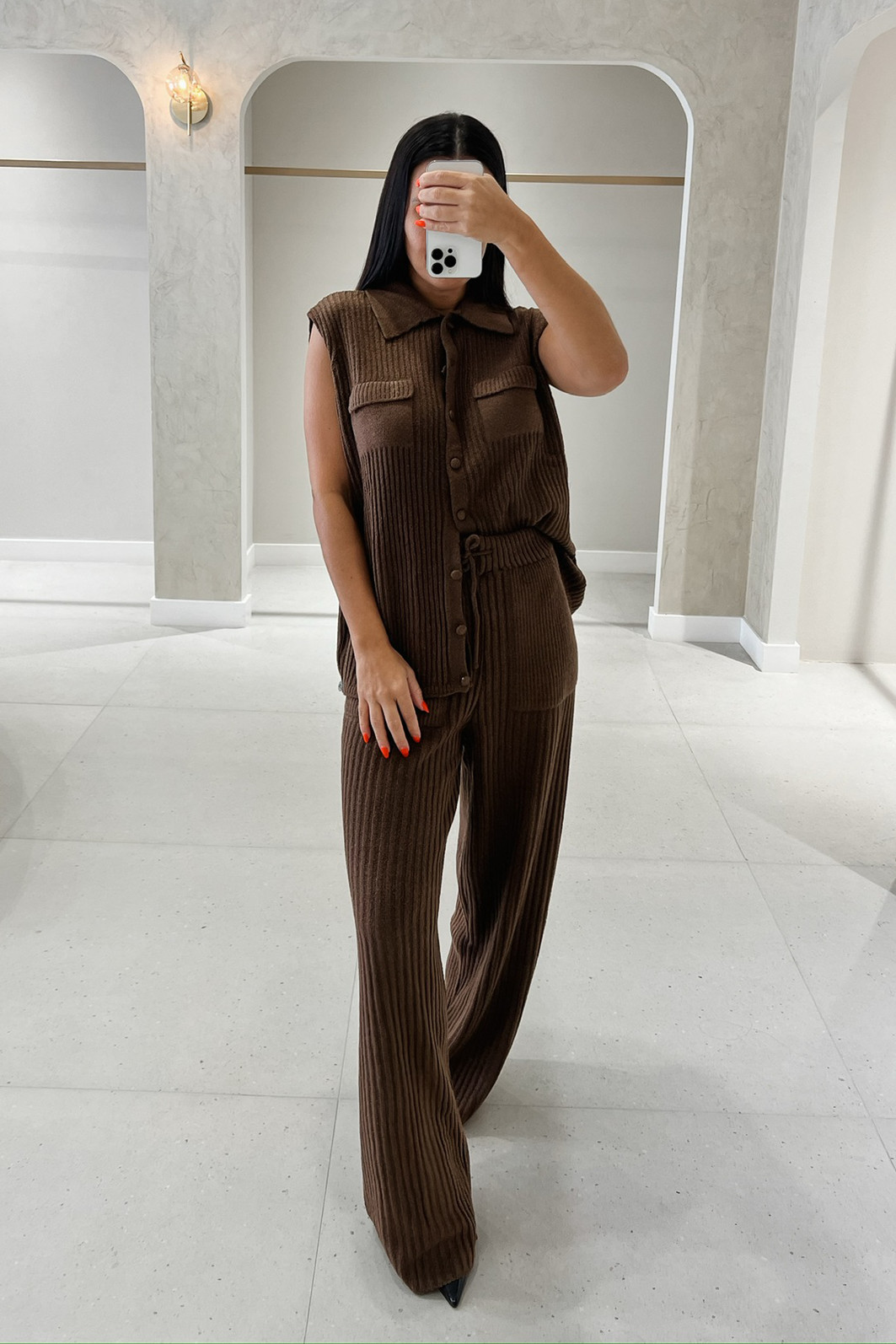 Conjunto de Linha Fiorela Marrom - Mini Moni Conjunto de Linha Fiorela Marrom - Mini Moni