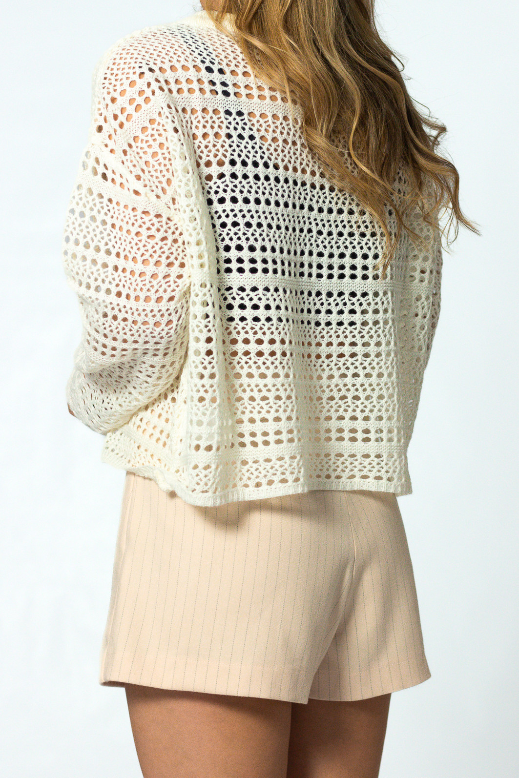 Shorts Saia Risca de Giz Baunilha Fabrícia - Mini Moni Shorts Saia Risca de Giz Baunilha Fabrícia - Mini Moni