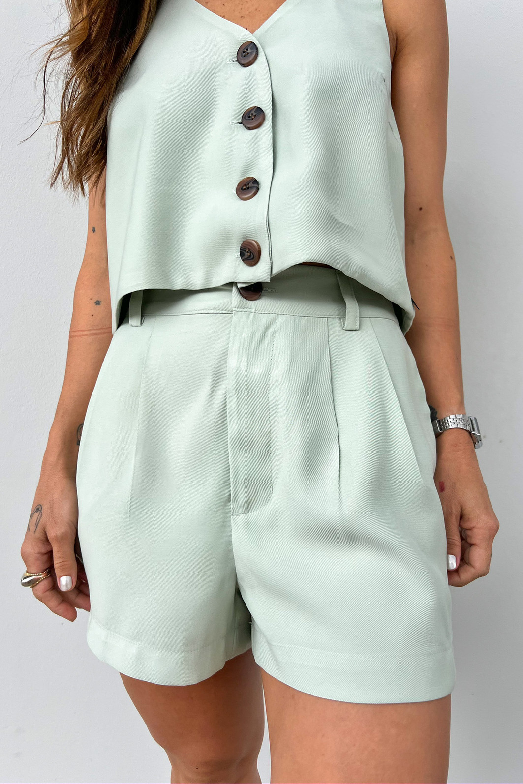 Shorts de Alfaiataria Verde Pistache Elise  - Mini Moni