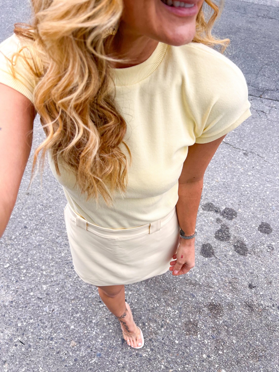 Blusa Amarelo Manteiga Tereza - MiniMoni Blusa Amarelo Manteiga Tereza - MiniMoni