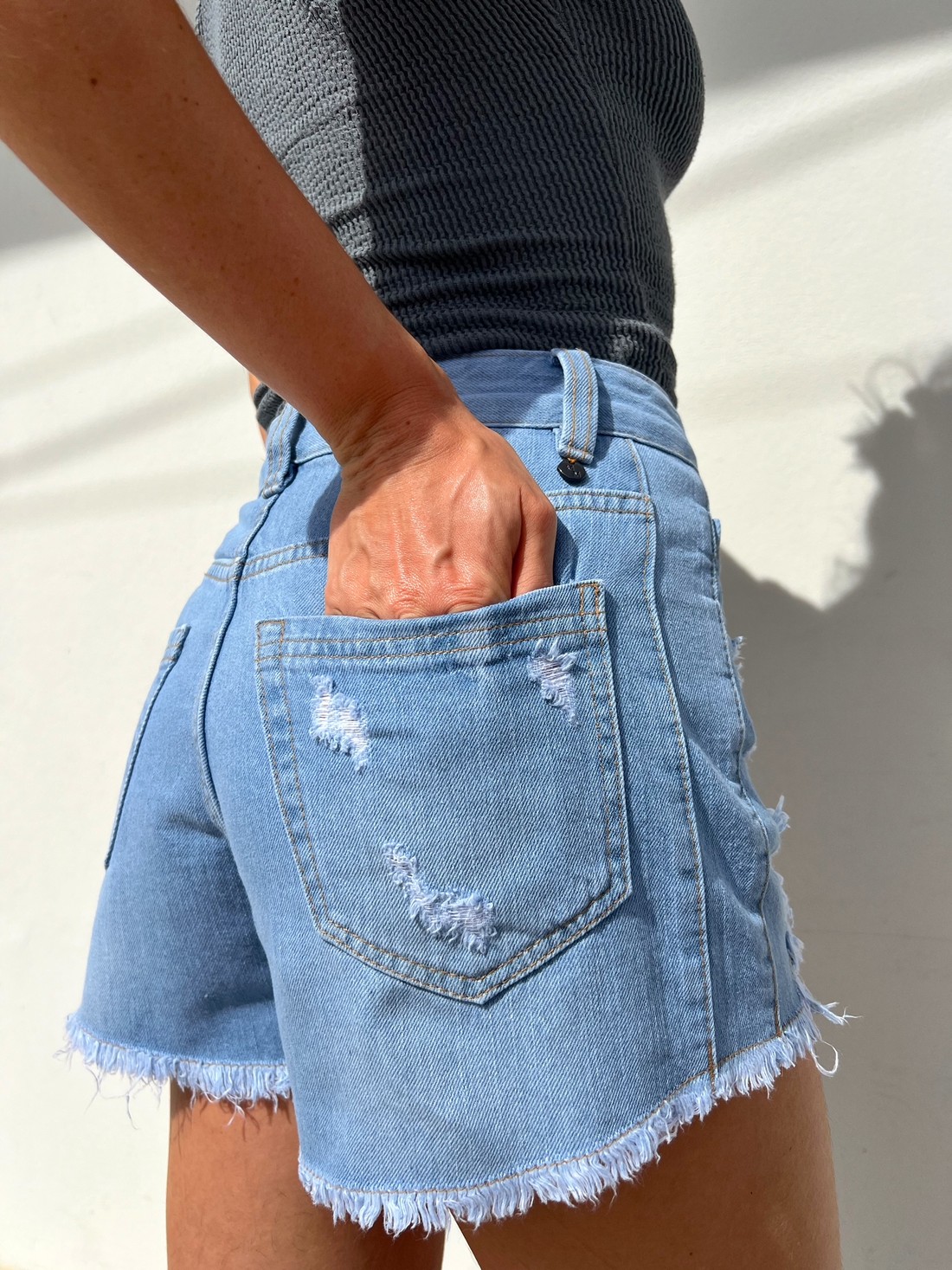 Shorts Jeans Feminino Fernandinha - Mini Moni