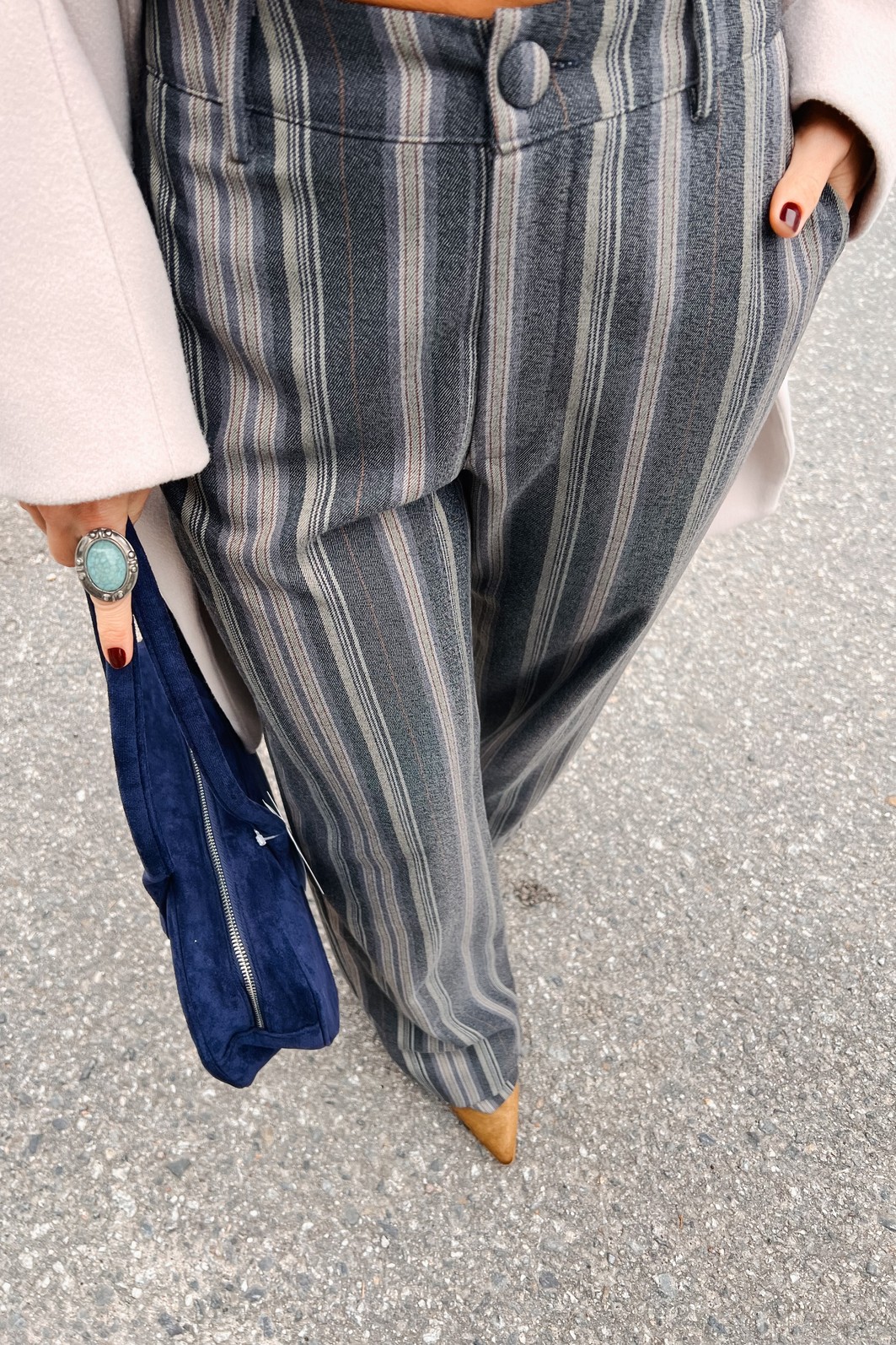 Calça Alfaiataria Xadrez Azul Helena - MiniMoni Calça Alfaiataria Xadrez Azul Helena - MiniMoni