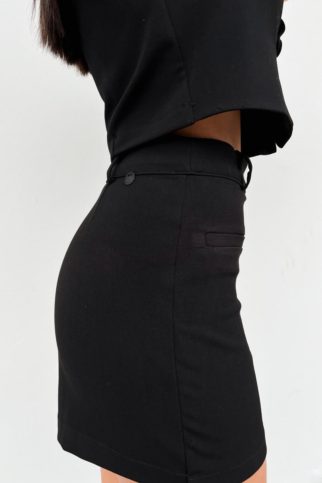 Shorts Saia de Alfaiataria Vivian Preto - Mini Moni Shorts Saia de Alfaiataria Vivian Preto - Mini Moni