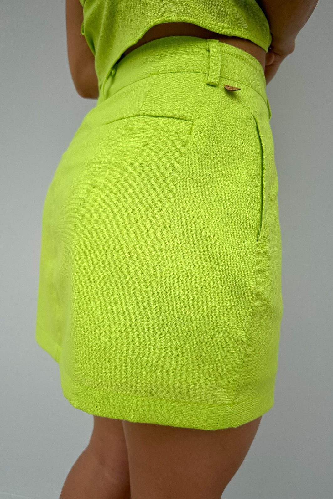 Shorts Saia Verde Lima Celina - Mini Moni Shorts Saia Verde Lima Celina - Mini Moni