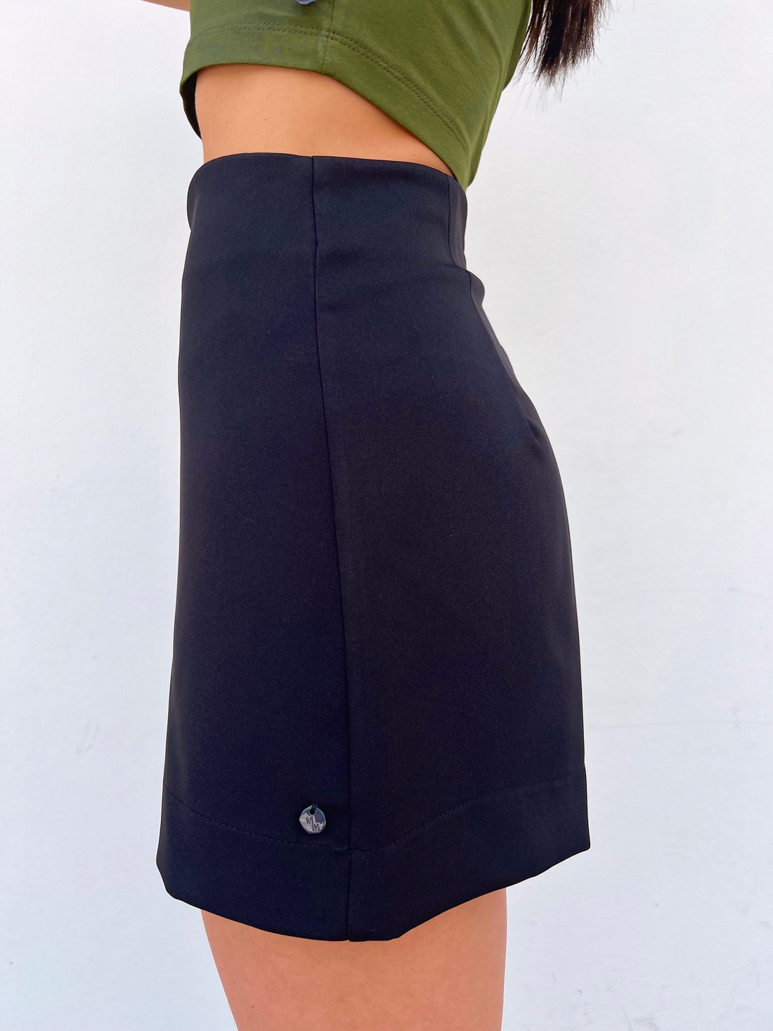 Shorts Saia Penélope Preto - Mini Moni